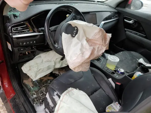 KNDCE3LC8N5505445 2022 KIA NIRO - Image 8