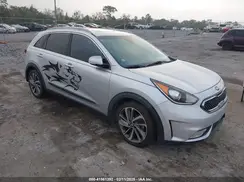 KNDCE3LC9H5038363 2017 KIA NIRO