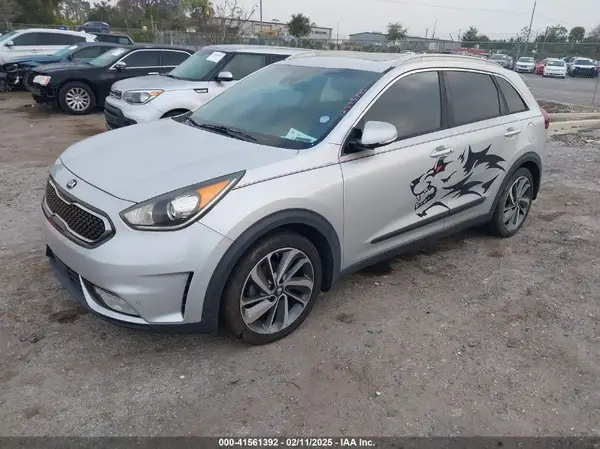 KNDCE3LC9H5038363 2017 KIA NIRO - Image 2