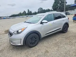 KNDCE3LC9H5047547 2017 KIA NIRO