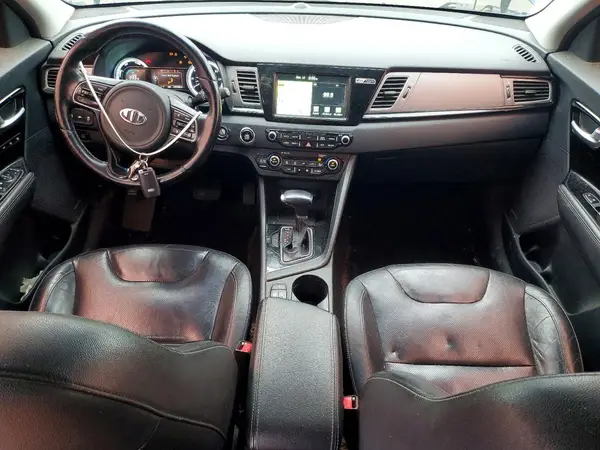 KNDCE3LC9H5075879 2017 KIA NIRO - Image 8