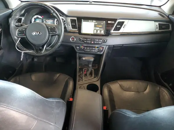 KNDCE3LC9H5092374 2017 KIA NIRO - Image 8