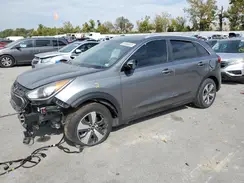 KNDCE3LC9J5108076 2018 KIA NIRO