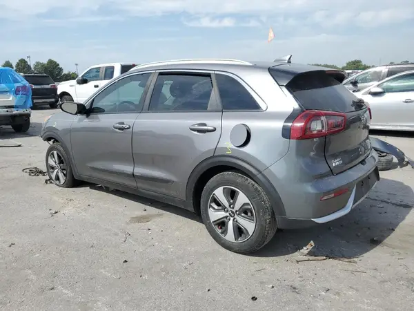 KNDCE3LC9J5108076 2018 KIA NIRO - Image 2
