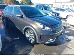 KNDCE3LC9J5120356 2018 KIA NIRO