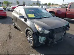 KNDCE3LC9J5134628 2018 KIA NIRO