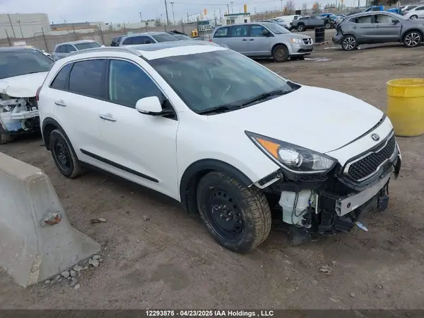 KNDCE3LC9J5187135 2018 KIA NIRO - Image 1