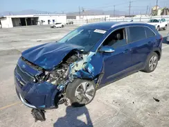 KNDCE3LC9K5220846 2019 KIA NIRO