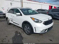 KNDCE3LC9K5224993 2019 KIA NIRO