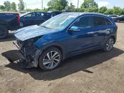 KNDCE3LC9K5321174 2019 KIA NIRO