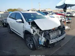 KNDCE3LC9N5489823 2022 KIA NIRO