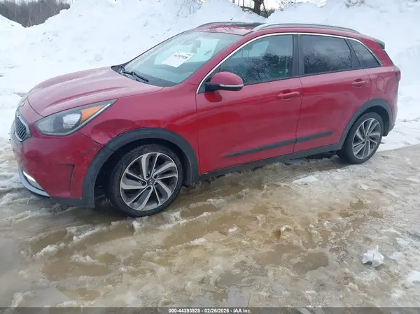 KNDCE3LCXH5038422 2017 KIA NIRO - Image 2