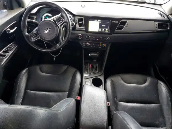 KNDCE3LCXH5051249 2017 KIA NIRO - Image 8