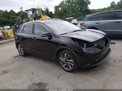 KNDCE3LCXH5083375 2017 KIA NIRO