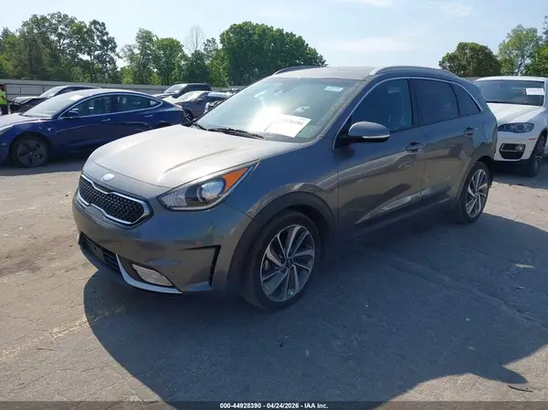 KNDCE3LCXJ5120558 2018 KIA NIRO - Image 2