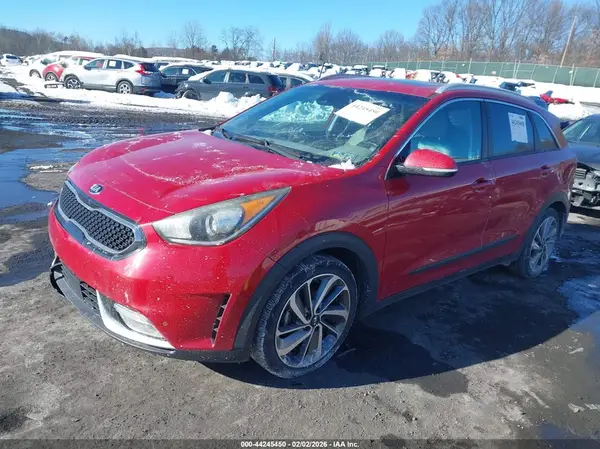 KNDCE3LCXJ5120978 2018 KIA NIRO - Image 2