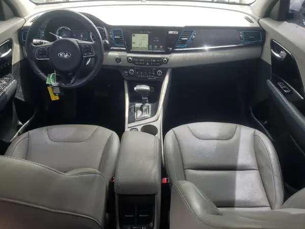 KNDCE3LCXJ5187516 2018 KIA NIRO - Image 8