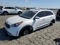 KNDCE3LCXK5234013 2019 KIA NIRO