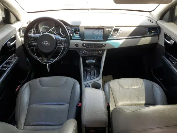 KNDCE3LCXK5234013 2019 KIA NIRO - Image 8