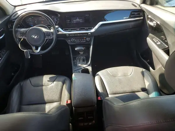 KNDCE3LCXM5483494 2021 KIA NIRO - Image 8