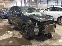 KNDCE3LG0K5015192 2019 KIA NIRO