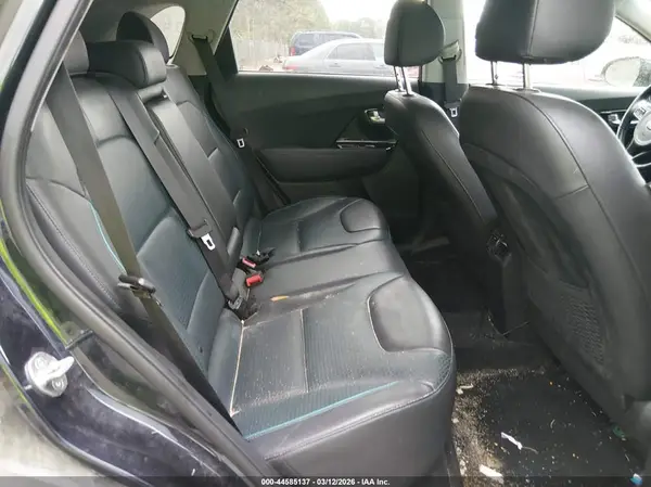 KNDCE3LG0K5015421 2019 KIA NIRO - Image 8