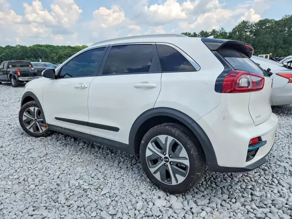 KNDCE3LG0K5019291 2019 KIA NIRO - Image 2