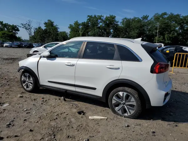 KNDCE3LG0L5071814 2020 KIA NIRO - Image 2