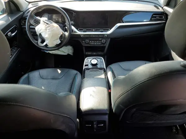 KNDCE3LG0L5071814 2020 KIA NIRO - Image 8