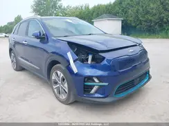 KNDCE3LG0M5095936 2021 KIA NIRO
