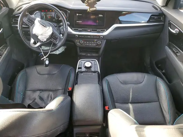 KNDCE3LG0M5103923 2021 KIA NIRO - Image 8