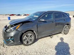 KNDCE3LG0N5142819 2022 KIA NIRO