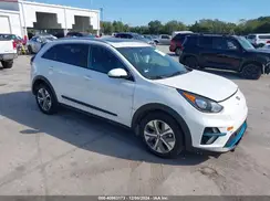 KNDCE3LG1K5020188 2019 KIA NIRO