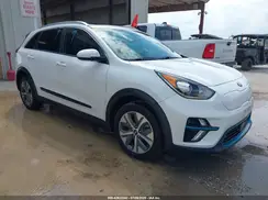 KNDCE3LG1K5020983 2019 KIA NIRO