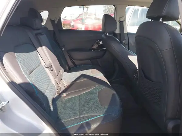KNDCE3LG1L5071000 2020 KIA NIRO - Image 8