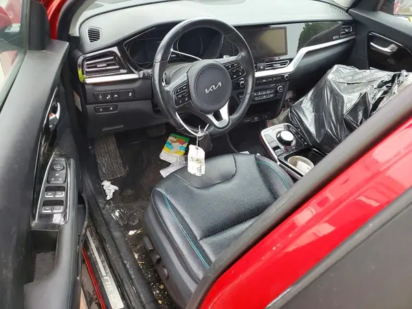 KNDCE3LG1N5124913 2022 KIA NIRO - Image 8