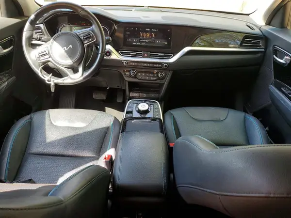 KNDCE3LG1N5135474 2022 KIA NIRO - Image 8