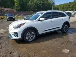 KNDCE3LG1N5138374 2022 KIA NIRO