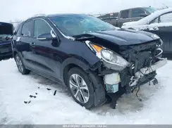 KNDCE3LG2K5019941 2019 KIA NIRO
