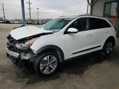 KNDCE3LG2K5028901 2019 KIA NIRO