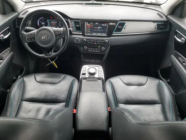 KNDCE3LG2K5028901 2019 KIA NIRO - Image 8