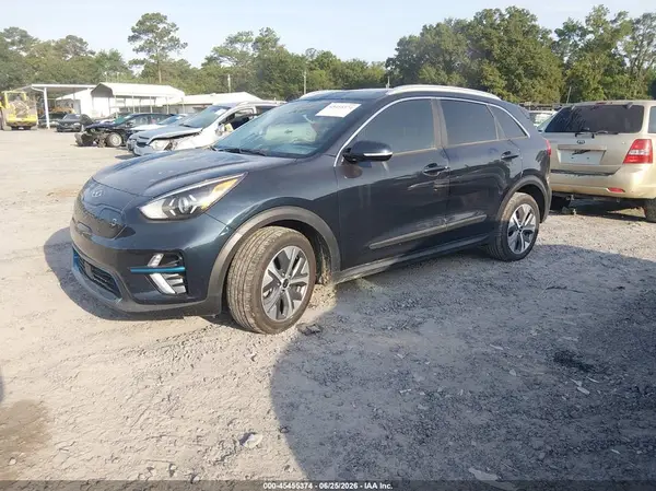 KNDCE3LG2M5098952 2021 KIA NIRO - Image 2