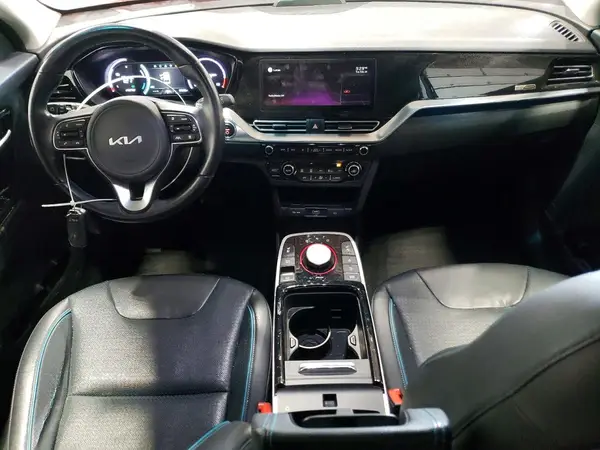 KNDCE3LG2N5128954 2022 KIA NIRO - Image 8