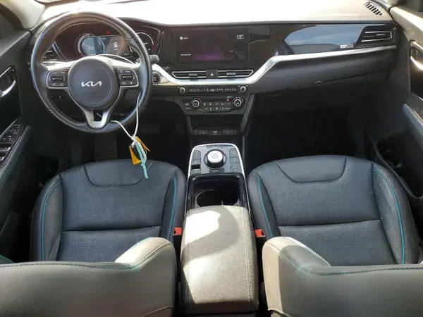 KNDCE3LG2N5144071 2022 KIA NIRO - Image 8