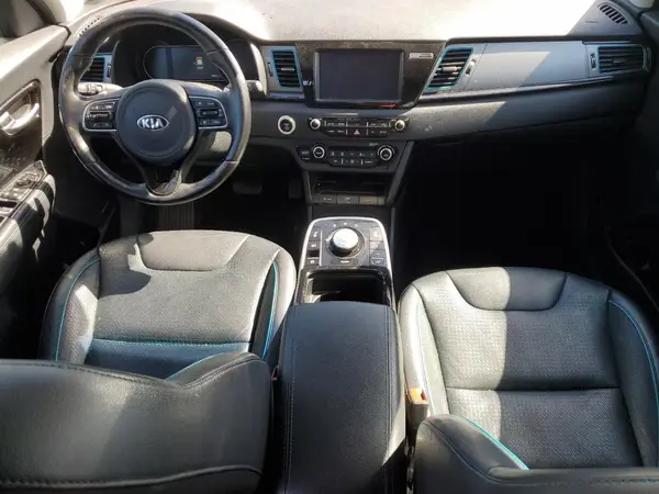 KNDCE3LG3K5006082 2019 KIA NIRO - Image 8