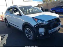 KNDCE3LG3K5017826 2019 KIA NIRO
