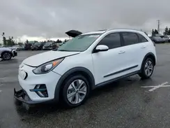 KNDCE3LG3K5030138 2019 KIA NIRO