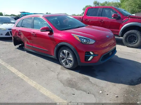 KNDCE3LG3L5056210 2020 KIA NIRO - Image 1