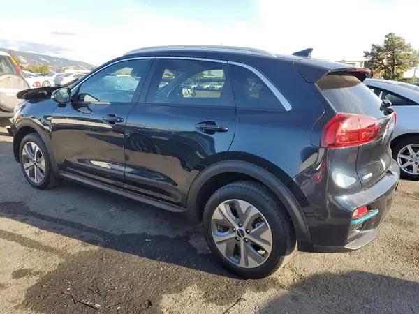KNDCE3LG3N5139591 2022 KIA NIRO - Image 2