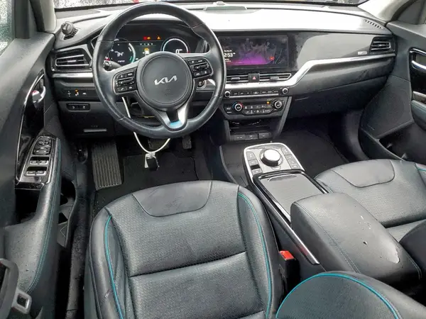 KNDCE3LG3N5140854 2022 KIA NIRO - Image 8